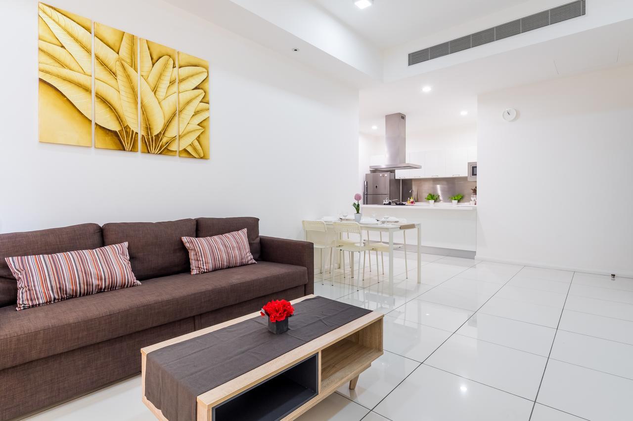 Five Senses Suite In M Suite Klcc Куала-Лумпур Экстерьер фото