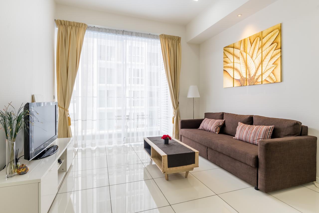 Five Senses Suite In M Suite Klcc Куала-Лумпур Экстерьер фото